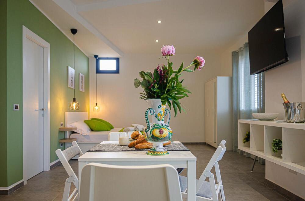 Sunrise Luxury Apartments カッシビレ エクステリア 写真